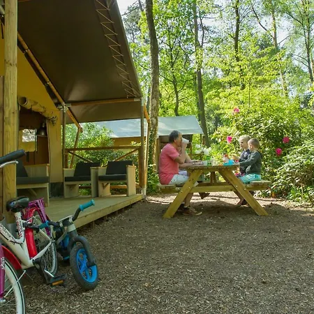 Glamping Veluwe נונספייט