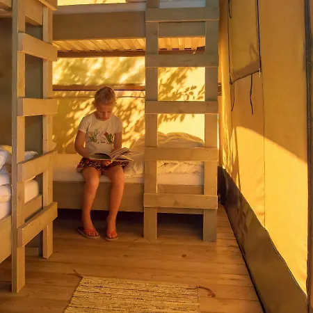 Glamping Veluwe נונספייט