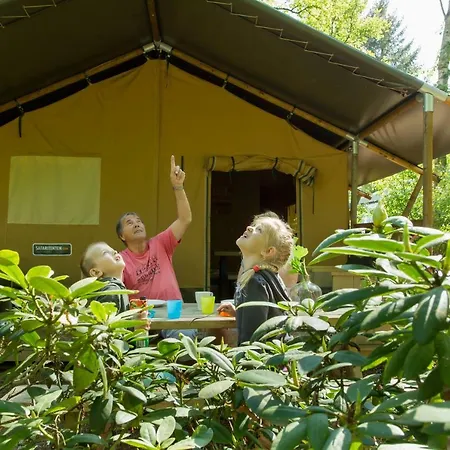 Glamping Veluwe נונספייט