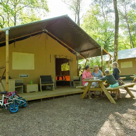 Glamping Veluwe אוהל מפואר *